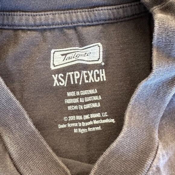 Tailgate - Run DMC Hip Hop Graphic T-shirt in Faded Black - Picture 3 of 4